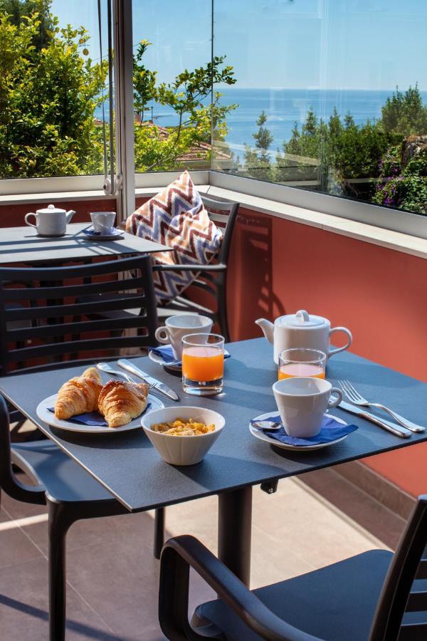 Hotel Miramar Cap-d'Ail Eksteriør billede
