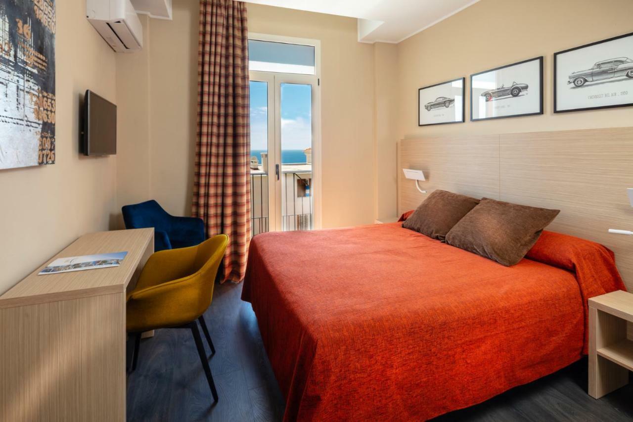 Hotel Miramar Cap-d'Ail Eksteriør billede